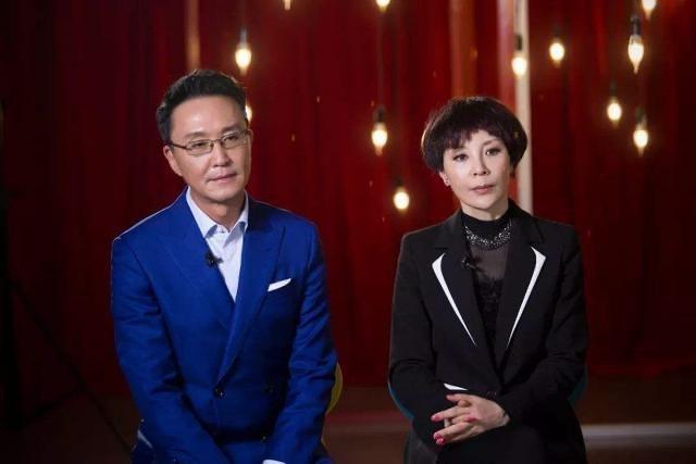 吴刚：一盒冰淇淋娶到妻子，恩爱30年无绯闻，明星儿子成他骄傲