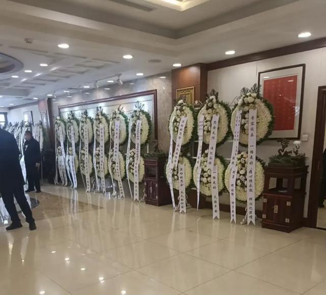 太突然了！46岁央视主持人王静去世 突发急性癌症抢救无效离世