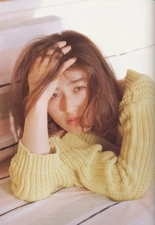 日本超人气女演员户田惠梨香，ins写真美图艺术分享