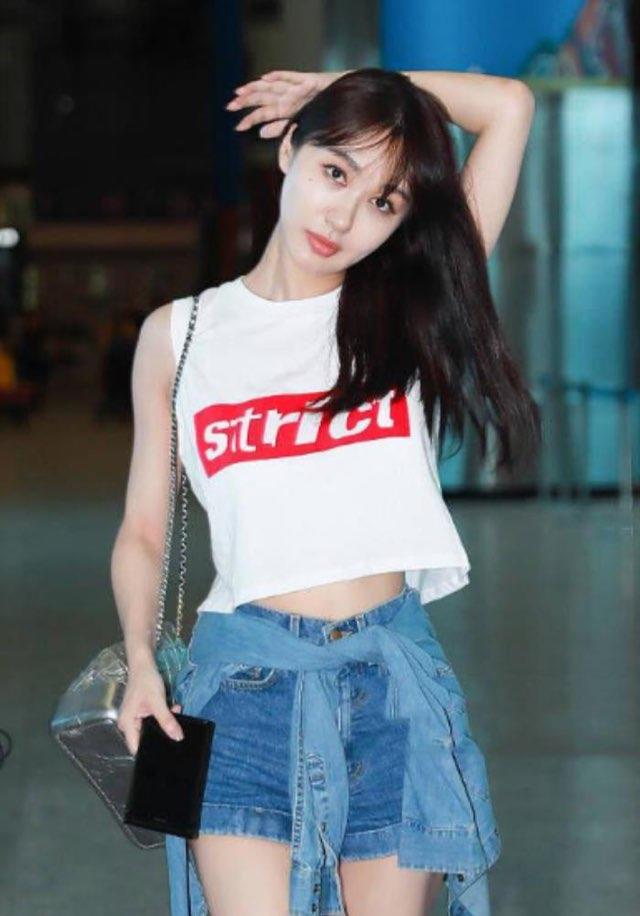 娱乐李菲儿为什么会韩语 起底李菲儿在韩国人气好吗  2