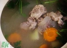 冬瓜排骨汤的营养价值 冬瓜排骨汤的功效与作用及做法
