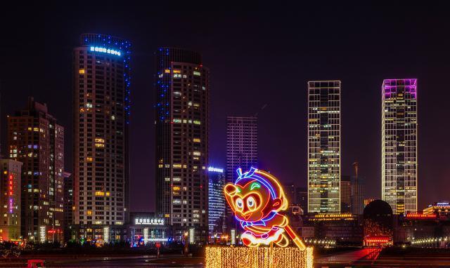 旅游：大连星海湾