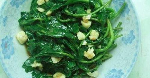 含钙量极高的一种野草，当菜炒口感鲜嫩，20元一盘