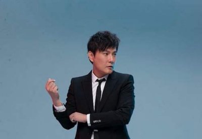 ​张信哲老婆是谁 张信哲结婚了吗