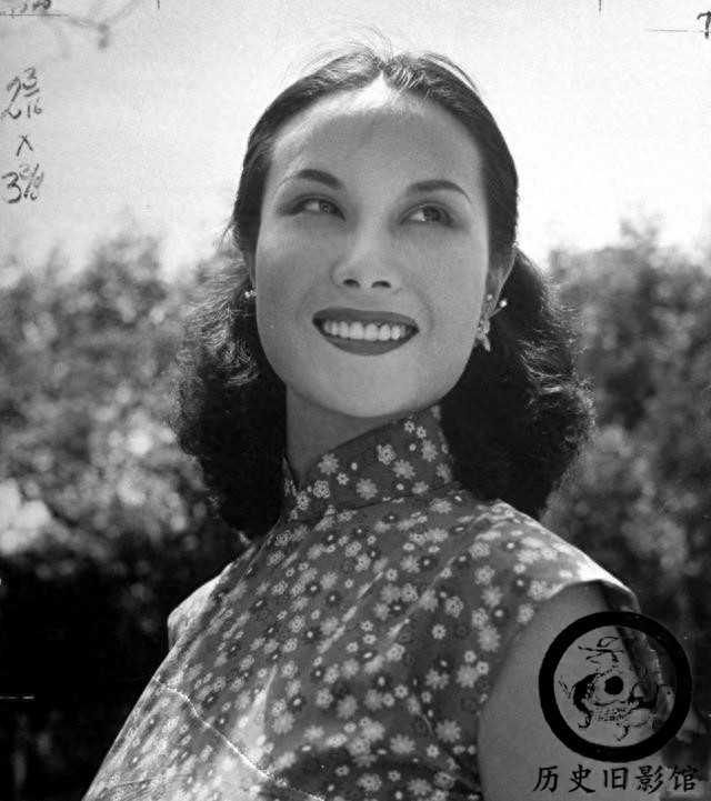 一组袁世凯的家族照：妻妾众多，女眷们个个都长得很漂亮