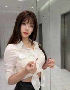 ​揭露吴柳芳与管晨辰的网络争斗：美丽与丑陋的战争背后真相