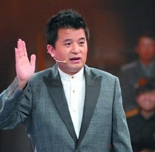 ​祸从口出！从＂央视名嘴＂到＂农村大爷＂，毕福剑已走上一条＂不归路＂