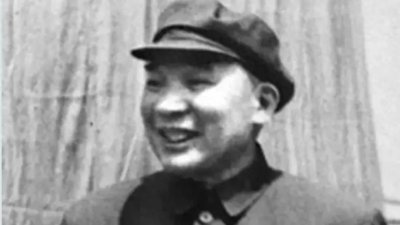 ​马寅初：经济学界的泰斗与人口学先驱