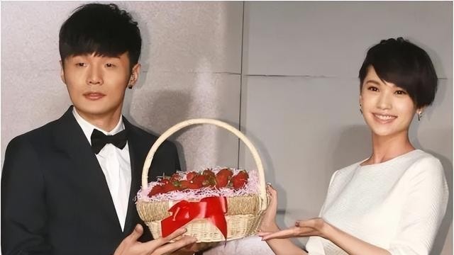 李荣浩公开恋情了(李荣浩杨丞琳现状如何 )