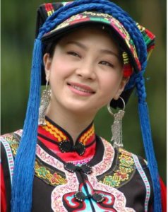 初代网红“留几手”因“离婚”再度走红:炒股亏损导致妻子房产失利,曾因禁言