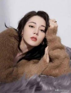 金美娜新剧再曝光!身材惊艳导演惊讶,网友调侃似迪丽热巴