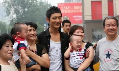 ​超十亿捐款的明星慈善家，他们如何以爱心照亮人生舞台