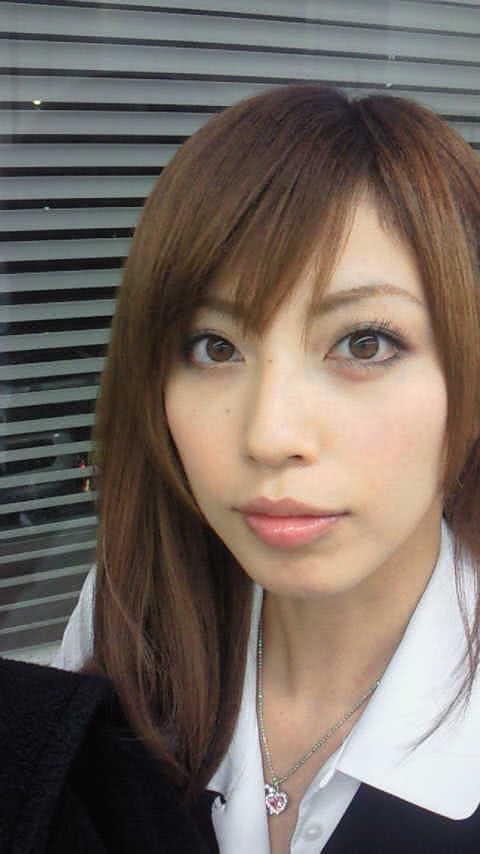 横山美雪个人资料写真作品