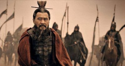 曹冲靠称象成名,世人都夸他聪明绝顶,司马懿:其实他是蠢到家了