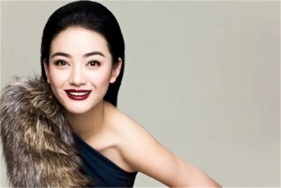 《潜伏》中晚秋扮演者为何突然销声匿迹?惨遭封杀还是另有隐情?