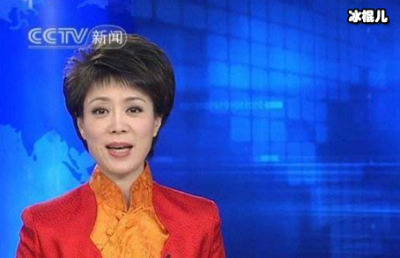 央视女主播文静在台下妆容竟是这样?网友们都被惊艳到了