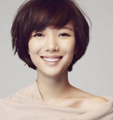 张小斐他老公是谁 很好奇张小斐结婚了吗