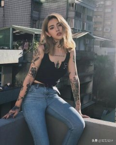 推荐今年流行锁骨发型烫染(40款)