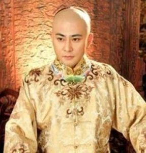 “太子胤礽的秘密:康熙皇帝的爱子竟然是个恋字辈的故事!”