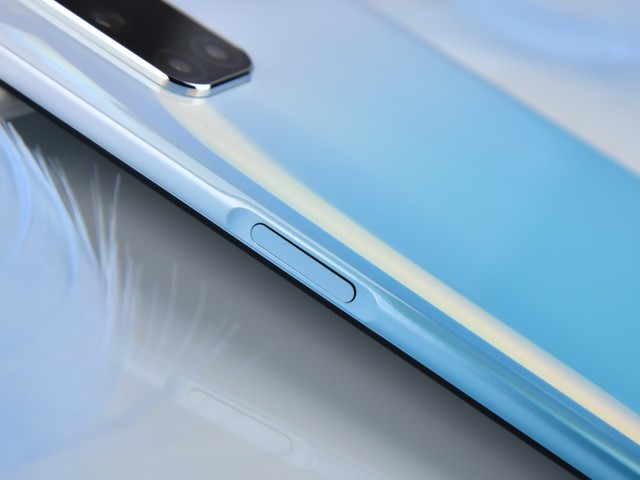 oppoa52为什么这么便宜（OPPOA52综合评测）