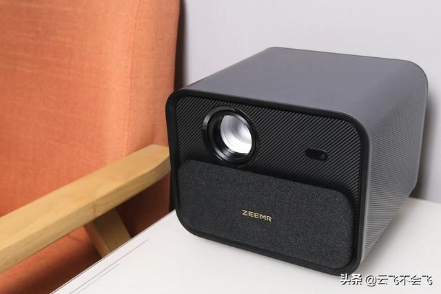 知麻投影z1mini（千元级投影仪当贝C2）(4)