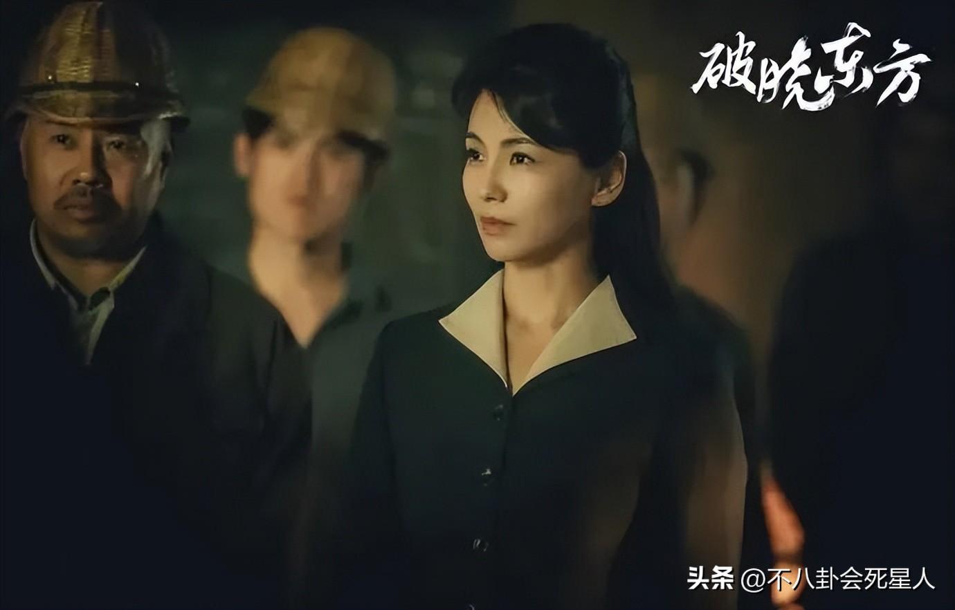 电视剧排名最火的前十位(2025开年后最火的10部剧) 电视剧排名最火的前十位(2025开年后最火的10部剧)