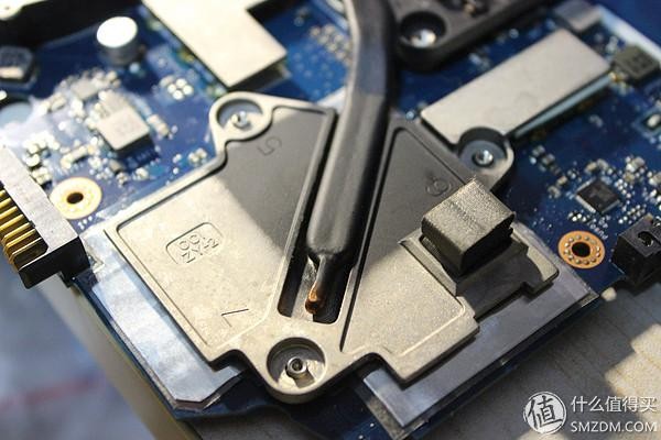 华硕k45vd笔记本拆机教程(固态攻坚战ASUS)(35)