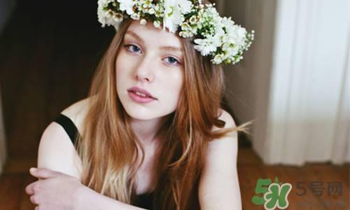 女人熬夜吃什么好?女人熬夜的危害有多大 女人熬夜吃什么好?女人熬夜的危害有多大