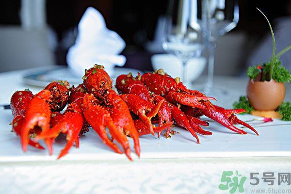 小龙虾多少钱一斤?吃小龙虾要注意些什么? 小龙虾多少钱一斤?吃小龙虾要注意些什么?