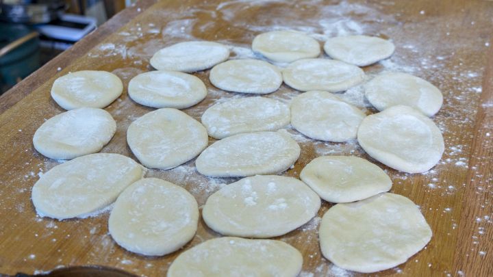 100种地摊小吃(分享12种最受欢迎的街边特色小吃)