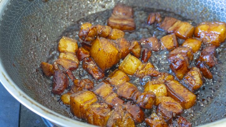 100种地摊小吃(分享12种最受欢迎的街边特色小吃)