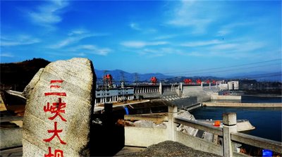 ​修建三峡大坝时，九位专家拒绝签字，他们当时顾虑的事情发生没？