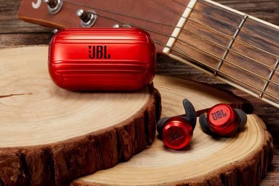 语音控制智能音箱jbl(响彻世界的美国第一音频集团)(17)