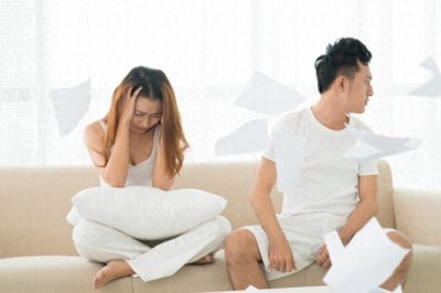 震惊!婚姻背后的背叛:丈夫目睹妻子不忠58次,社会伦理何去何从