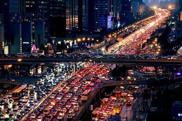 情人节晚上约会流程安排(情人节约会地点与成功概率分析)(24)