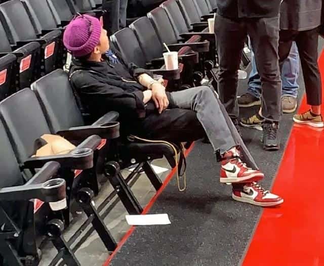 gucci板鞋鞋带系法（板鞋鞋带怎么系好看）