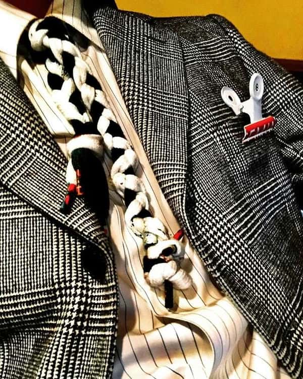 gucci板鞋鞋带系法（板鞋鞋带怎么系好看）