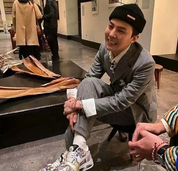 gucci板鞋鞋带系法（板鞋鞋带怎么系好看）