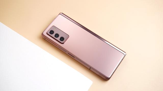 三星折叠屏手机fold 2怎样(三星GalaxyZFold2测评)(5)