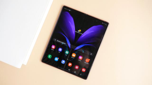 三星折叠屏手机fold 2怎样(三星GalaxyZFold2测评)(7)