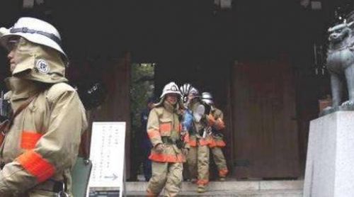靖国神社爆炸案(靖国神社爆炸事件)-第2张图片-