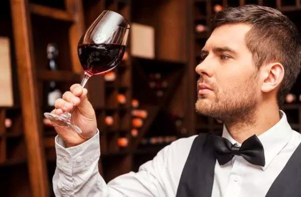 葡萄酒怎么选择