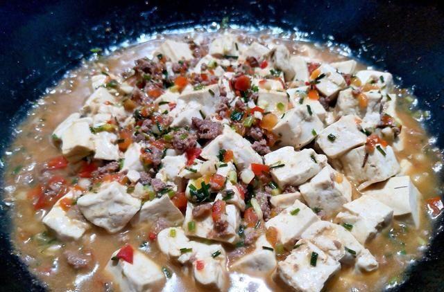 在农村关于野葱的几种吃法:清明前后更得多吃,预防感冒全靠它