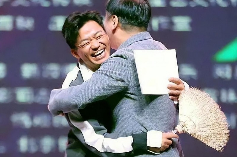 金扫帚奖是什么意思(烂片奖现在又来了)
