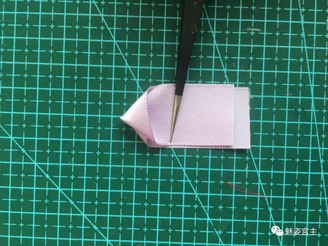 简单的手工芭比娃娃制作过程(你们要的DIY手工芭比娃娃来了)(7)