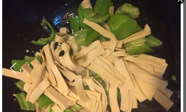 尖椒干豆腐的做法,尖椒干豆腐的做法家常图5