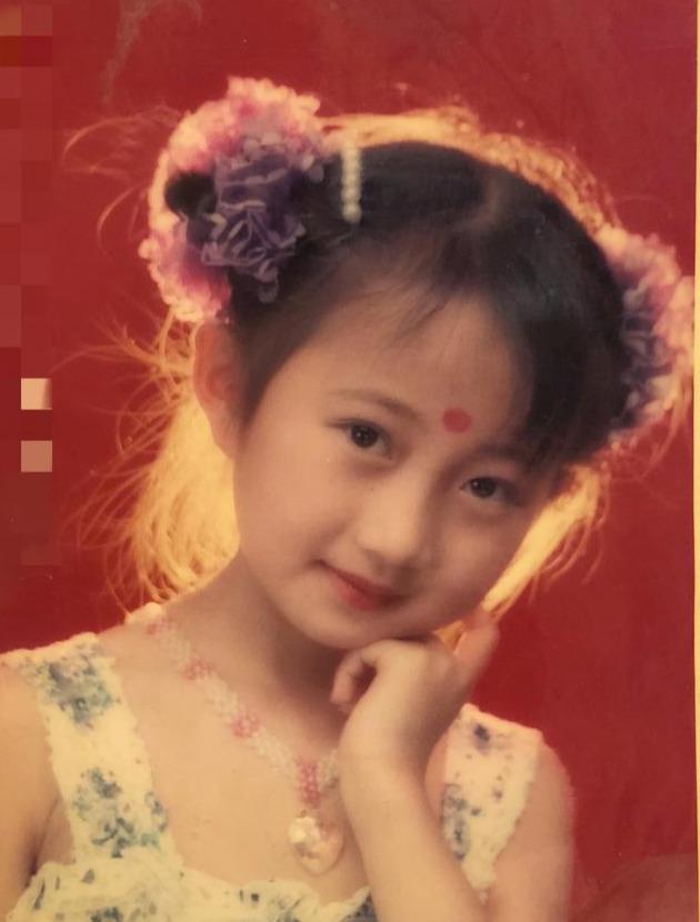 臧洪娜为什么认识肖战(肖战生日跟他合影的臧洪娜到底什么来头)(7)