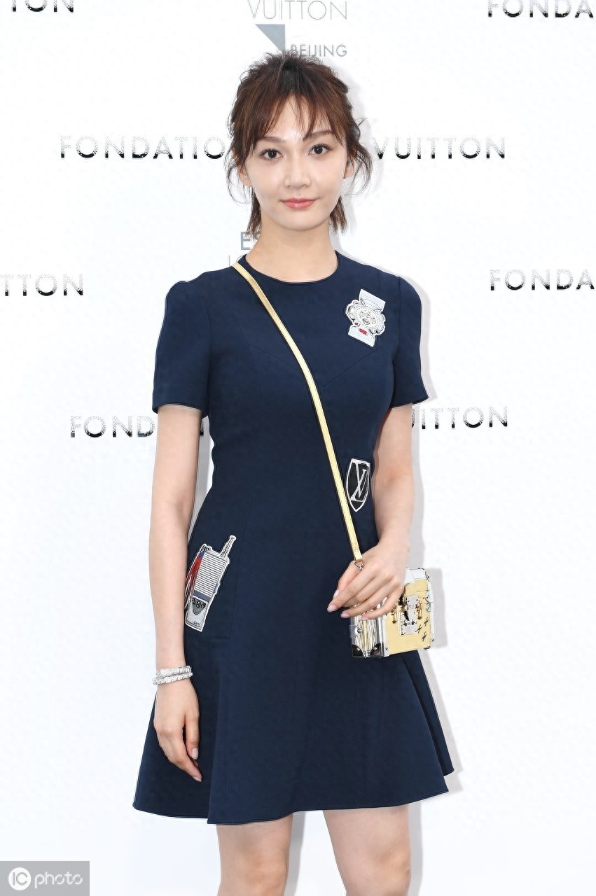 潘之琳被誉为“长江以南第一美才女”，30岁的她很干净