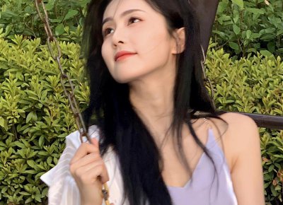 ​探探女生表白怎么开口(探探女生聊天开场白技巧)