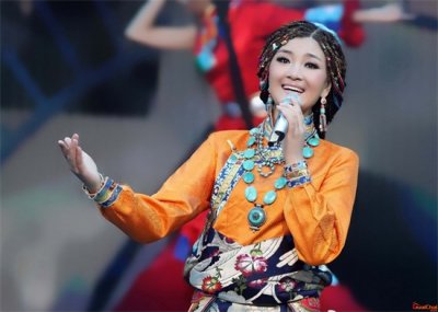 ​降央卓玛歌曲精选30首下载 降央卓玛歌曲精选30首歌词